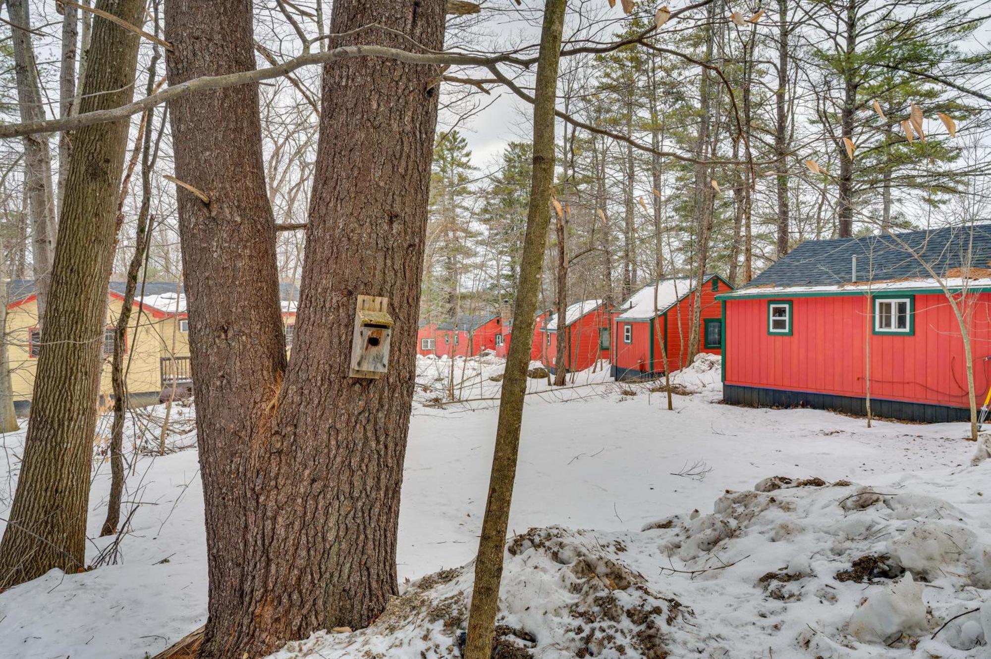 Апартаменты Cozy Laconia Studio With Pool Access - 2 Mi To Lake! Экстерьер фото
